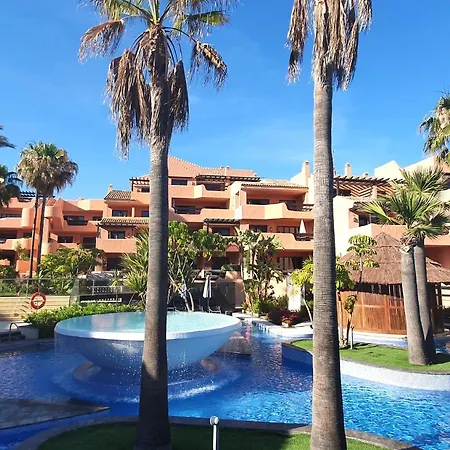 Luxurious Two Bedroom In Mar Azul, Estepona