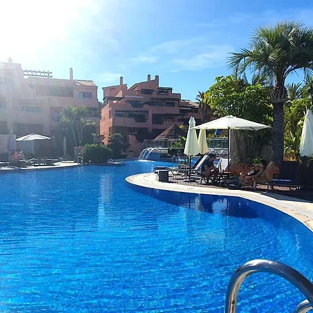 Апартаменты Luxurious Two Bedroom In Mar Azul,