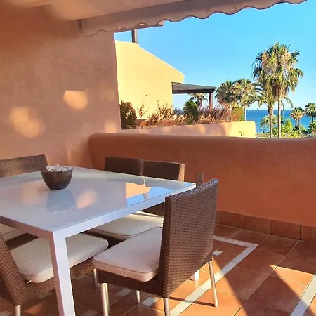 Luxurious Two Bedroom In Mar Azul, Estepona