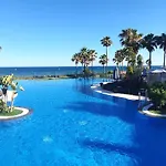 Luxurious Two Bedroom In Mar Azul, *