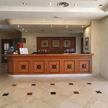 Luxurious Two Bedroom In Mar Azul, Estepona