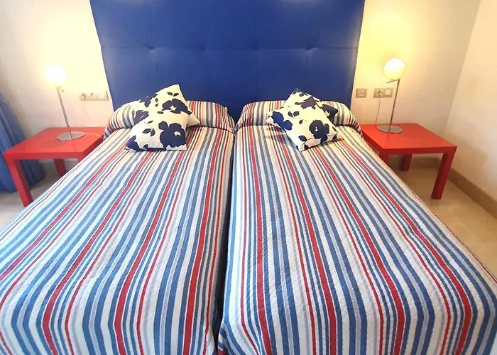 Luxurious Two Bedroom In Mar Azul, Apartamento Estepona