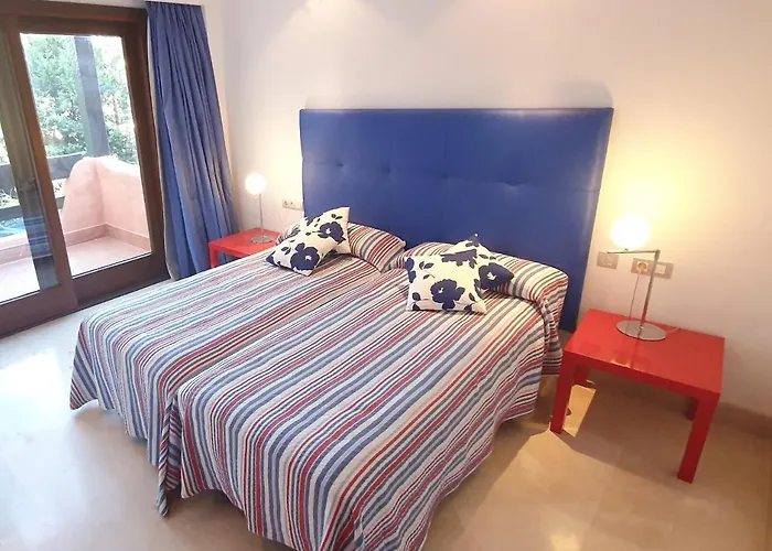 Luxurious Two Bedroom In Mar Azul, Estepona
